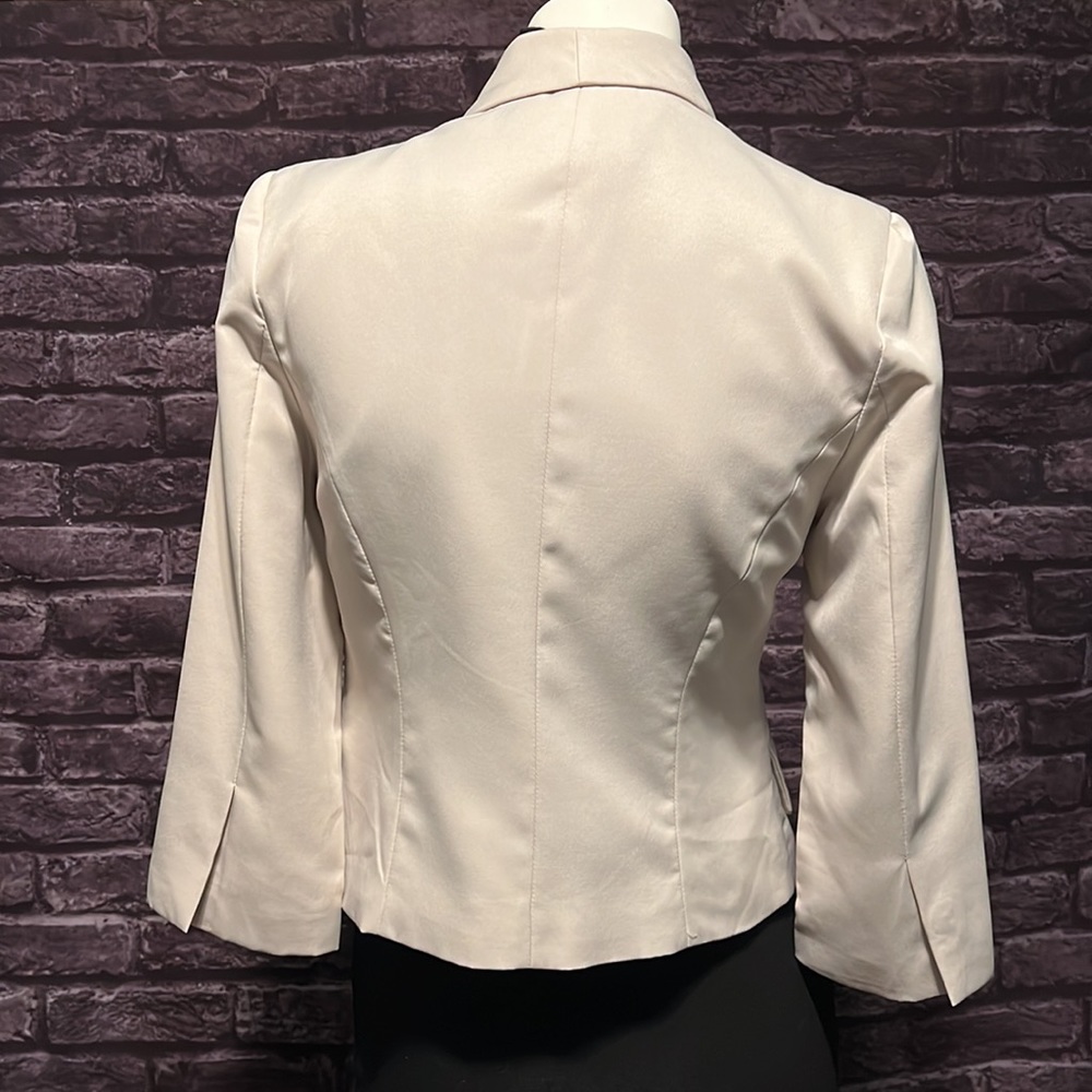 Fitted Style Lapel Collar Blazer, XSmall - Picture 9 of 13